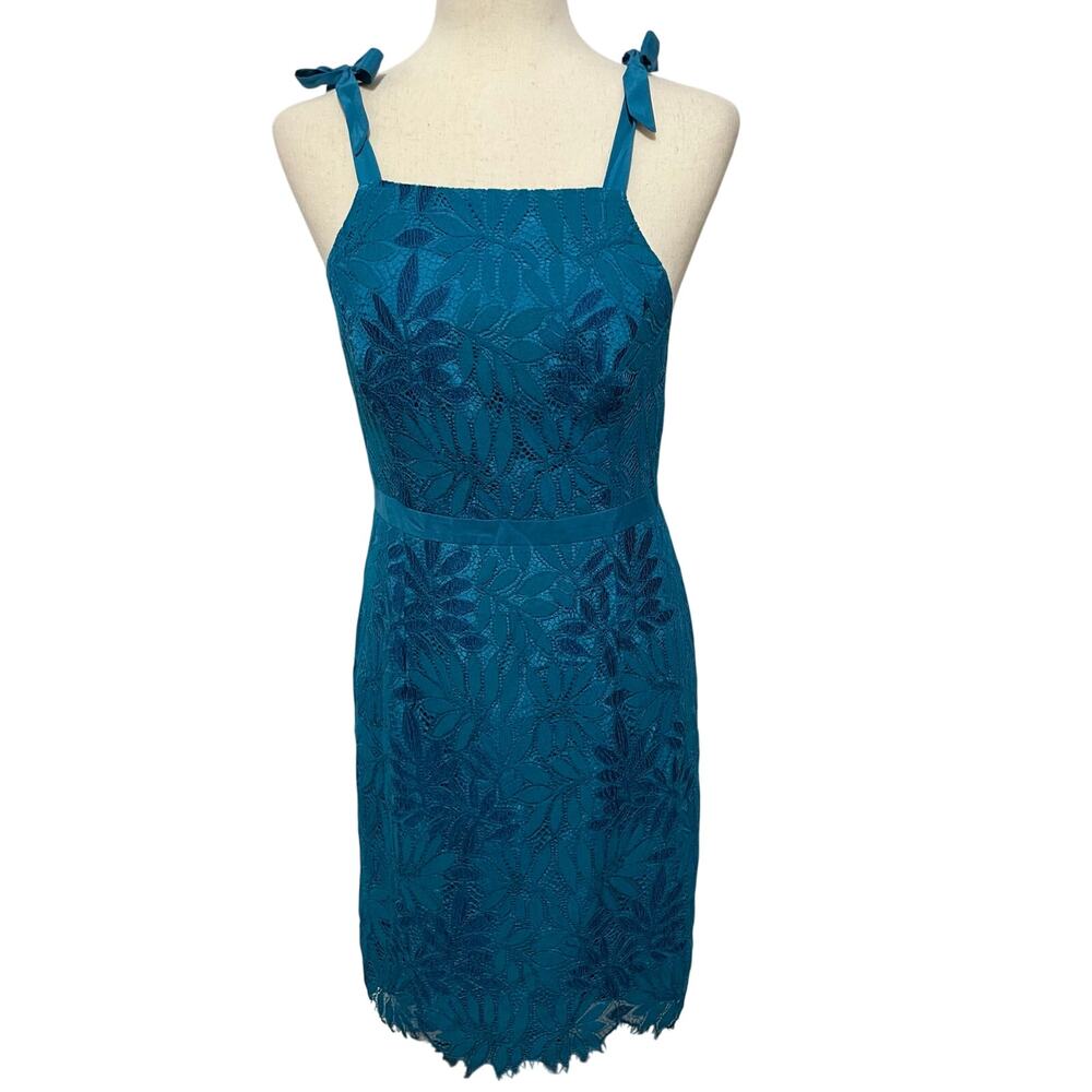Lilly Pulitzer Women's Kayleigh Shift Dress Fern Lace Size 4 Blue Tidal Wave